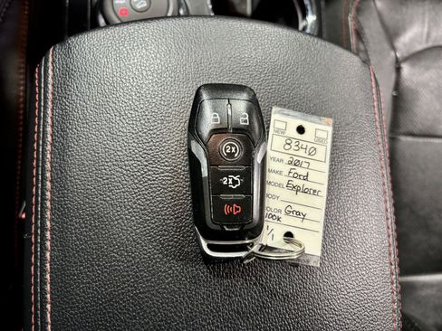 Used 2017 Ford Explorer Sport w/ Equipment Group 401A image 28