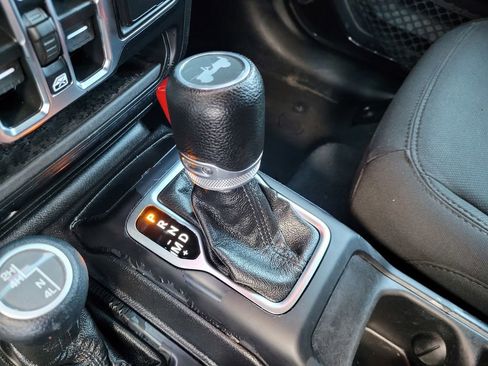 Used 2020 Jeep Wrangler Unlimited Sport S image 15