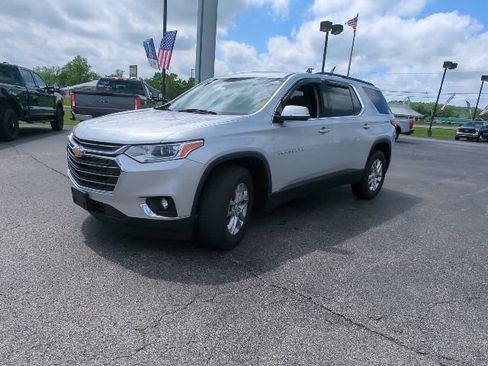 Used 2020 Chevrolet Traverse LT FWD image 5
