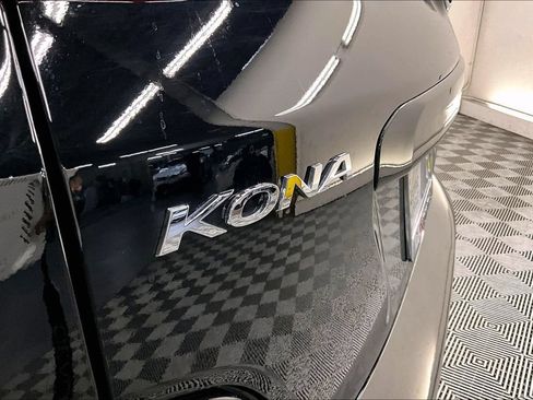 Used 2023 Hyundai Kona Limited FWD image 30