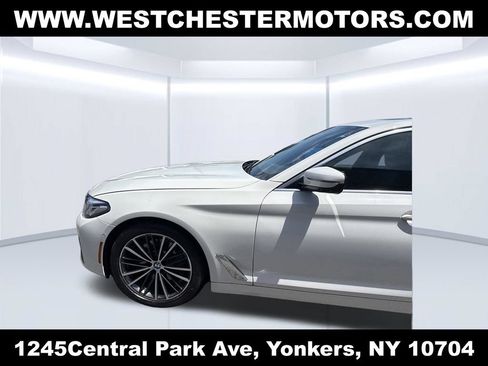 Used 2021 BMW 530i w/ Convenience Package RWD image 9