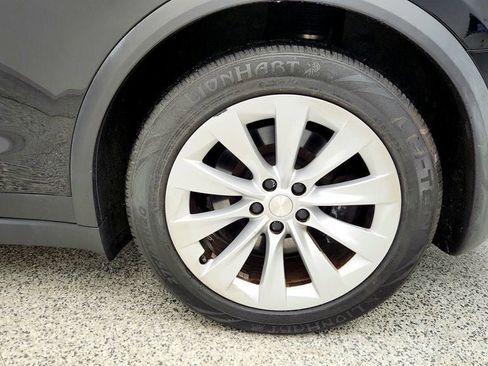 Used 2020 Tesla Model X Long Range image 9