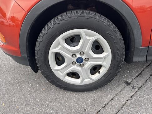 Used 2019 Ford Escape S image 13