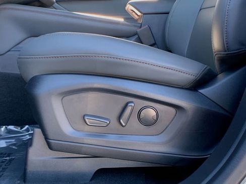 New 2026 Ford Explorer Active w/ Active Comfort Package image 23