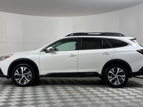 Used 2022 Subaru Outback Limited w/ Popular Package #2 image 2