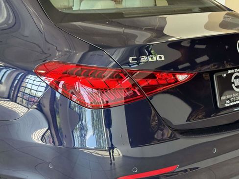 Certified 2022 Mercedes-Benz C 300 4MATIC Sedan image 8