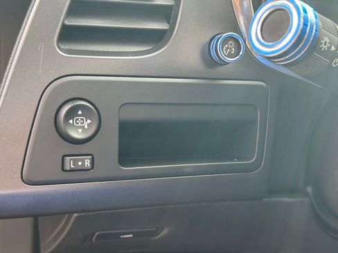 Used 2018 Chevrolet Corvette Stingray Coupe w/ 1LT image 20