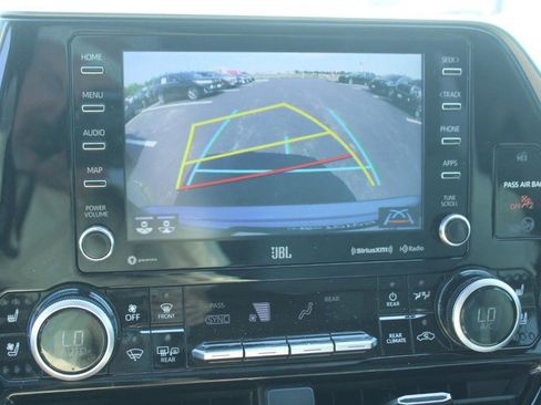 Certified 2020 Toyota Highlander Limited image 21