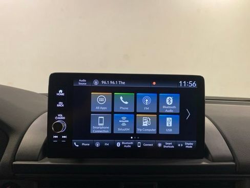 Used 2024 Honda Pilot TrailSport image 10