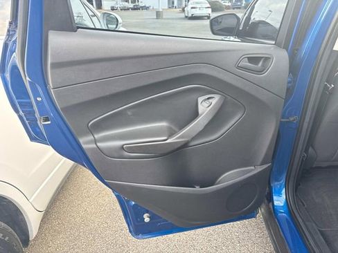 Used 2017 Ford Escape S image 14