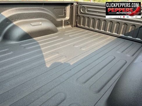 Used 2022 RAM 2500 Laramie AWD/4WD image 10