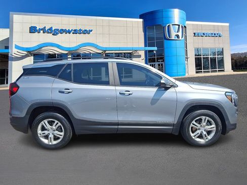 Used 2023 GMC Terrain SLE w/ Driver Convenience Package AWD/4WD image 7