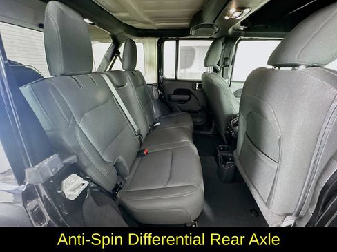 Used 2022 Jeep Wrangler Unlimited Sport AWD/4WD image 34