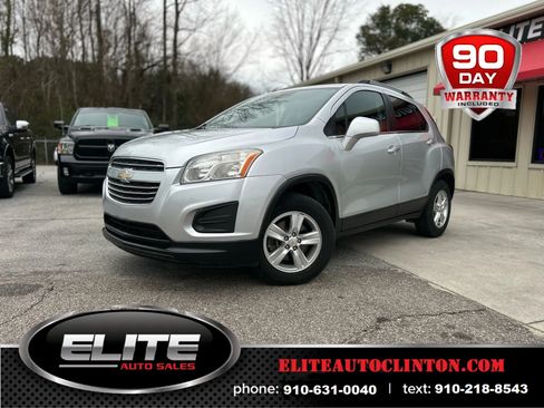 Used 2016 Chevrolet Trax LT w/ LT Convenience Package image 1