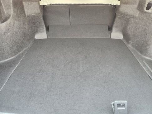 Used 2025 Toyota Camry LE image 31