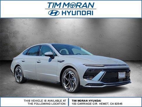 New 2025 Hyundai Sonata SEL image 1