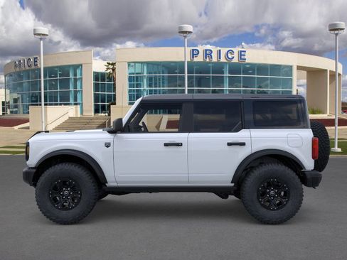 New 2026 Ford Bronco Big Bend w/ Black Diamond Package image 3