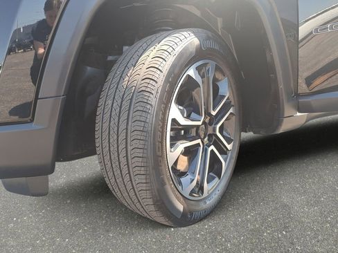 Certified 2024 Jeep Compass Limited AWD/4WD image 31