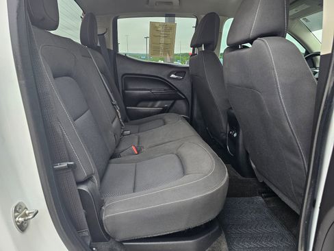 Used 2015 Chevrolet Colorado LT w/ LT Convenience Package RWD image 30