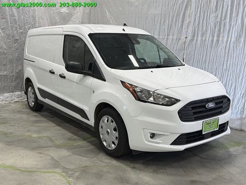 Used 2022 Ford Transit Connect XLT image 2