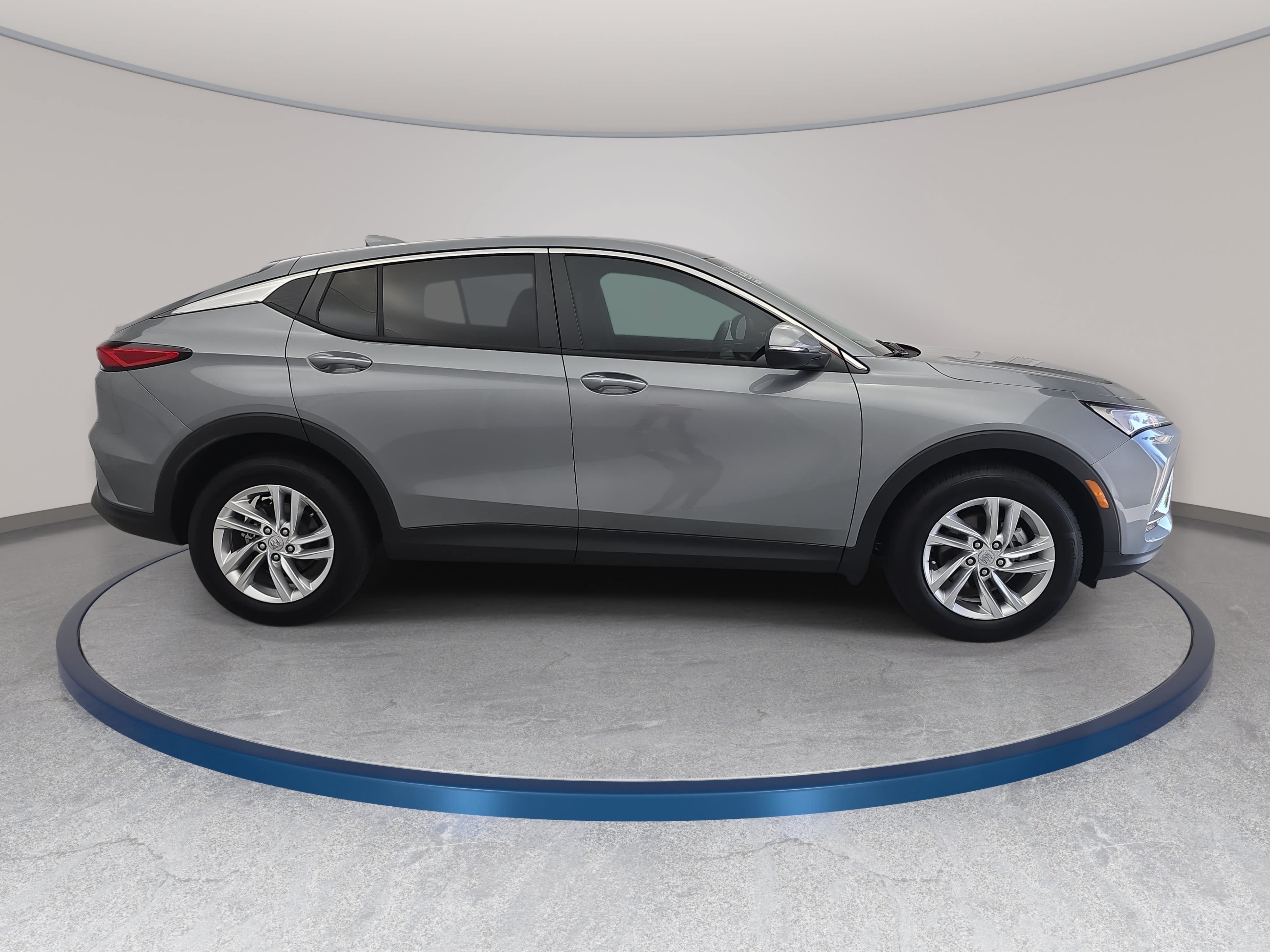 Used 2025 Buick Envista Preferred w/ Convenience I Package FWD image 4