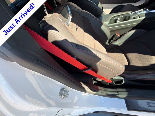 Used 2021 Chevrolet Camaro ZL1 RWD image 29