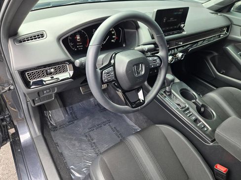 Used 2025 Honda Civic Sport image 18