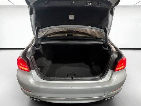 Used 2020 BMW 540i w/ Premium Package RWD image 21