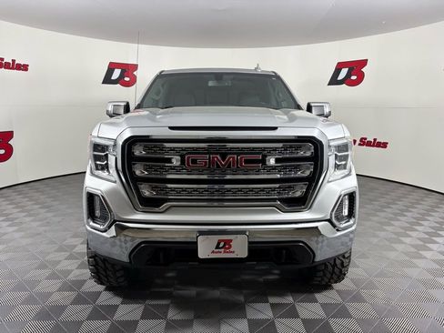 Used 2019 GMC Sierra 1500 SLT w/ SLT Convenience Package image 9