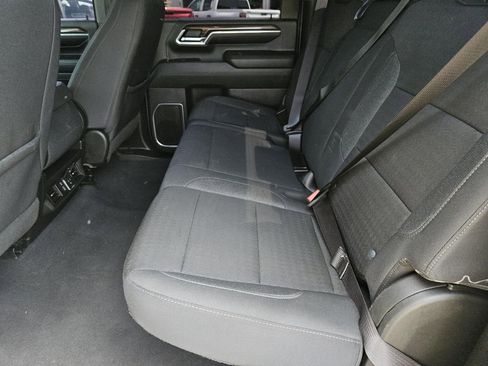 Used 2024 Chevrolet Silverado 2500 LT image 29