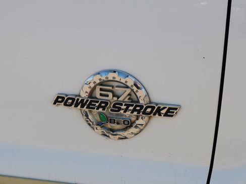 Used 2015 Ford F350 Lariat w/ FX4 4x4 Off Road Package image 7