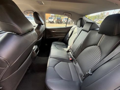 Used 2023 Toyota Camry SE FWD image 13