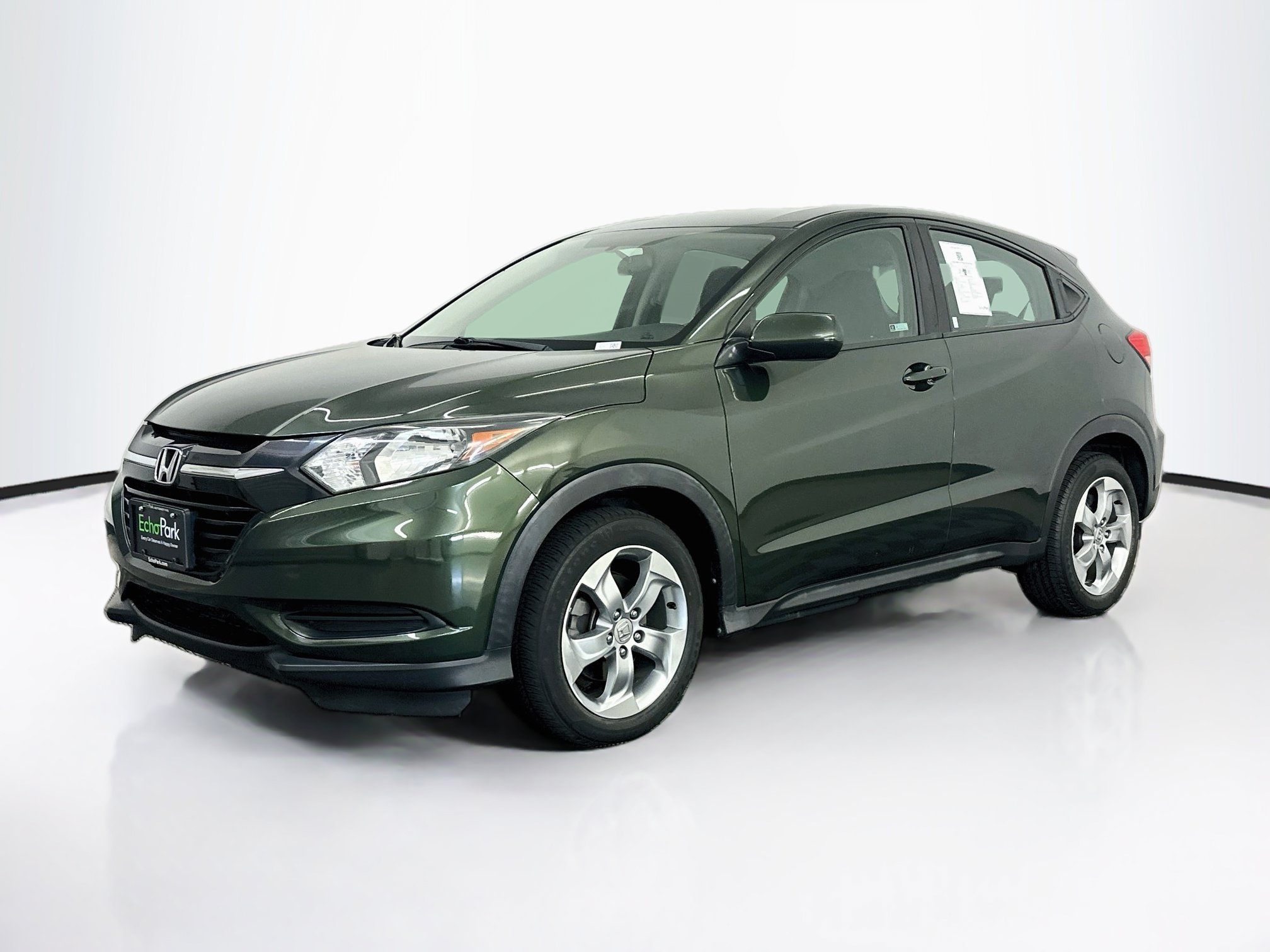 Used 2018 Honda HR-V LX image 3