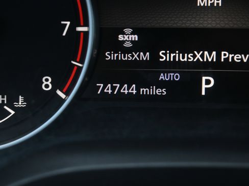 Used 2021 Nissan Rogue SV image 24