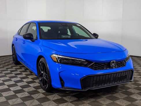 Used 2025 Honda Civic Sport image 8