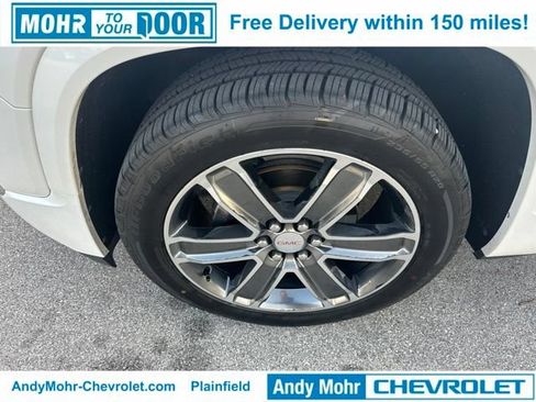 Used 2019 GMC Acadia Denali w/ Technology Package FWD image 4