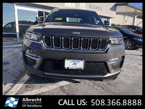 New 2025 Jeep Grand Cherokee Limited image 8