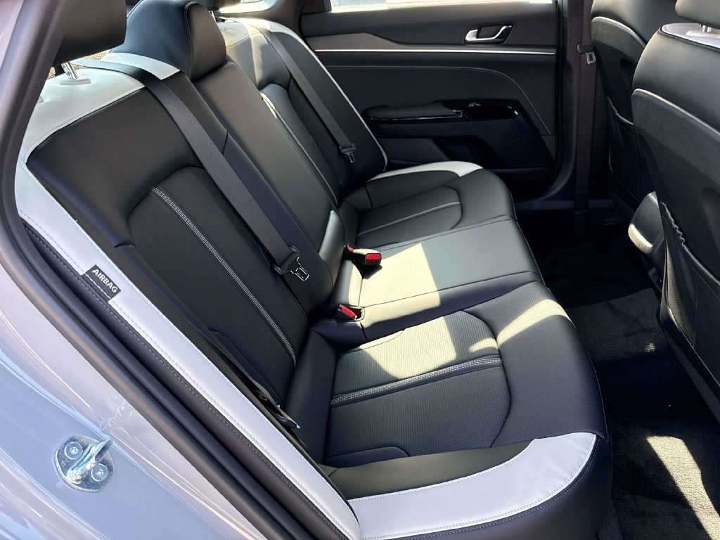 New 2026 Kia K5 GT-Line FWD image 10