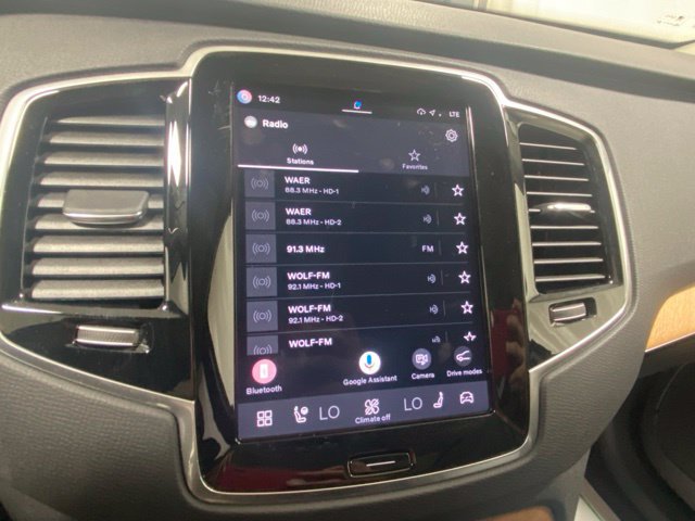 Used 2025 Volvo XC90 T8 Plus w/ Protection Package Premier AWD/4WD image 20