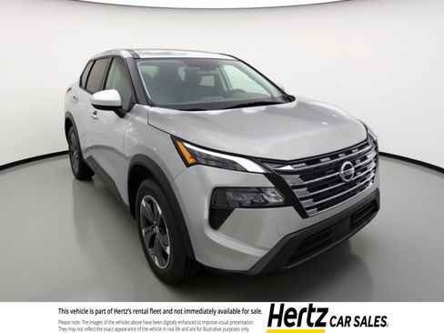 Used 2025 Nissan Rogue SV image 1