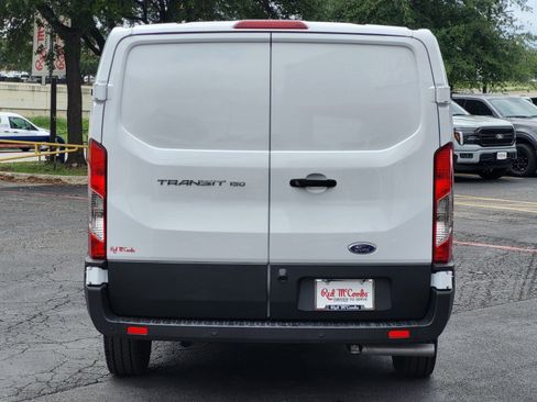 Used 2025 Ford Transit 150 Low Roof w/ Load Area Protection Package RWD image 5