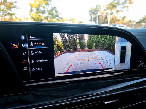 Used 2024 Cadillac Escalade Premium Luxury image 25