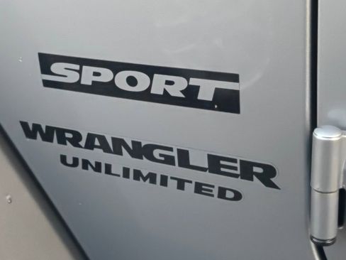 Used 2017 Jeep Wrangler Unlimited Sport w/ Quick Order Package 24S image 25