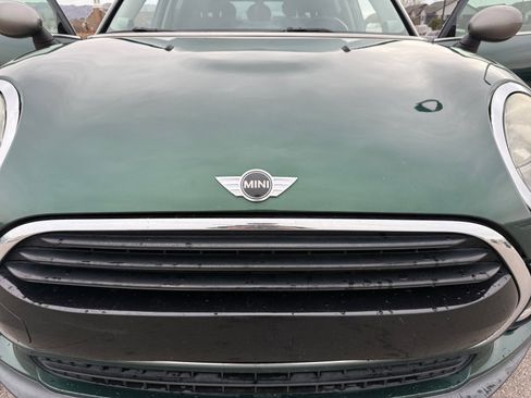 Used 2017 MINI Cooper Clubman w/ Premium Package image 24