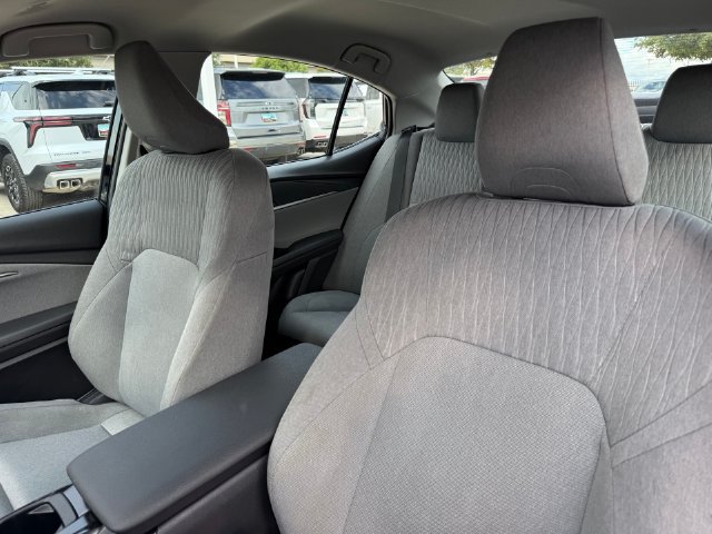 Used 2026 Toyota Camry LE w/ Convenience Package FWD image 13