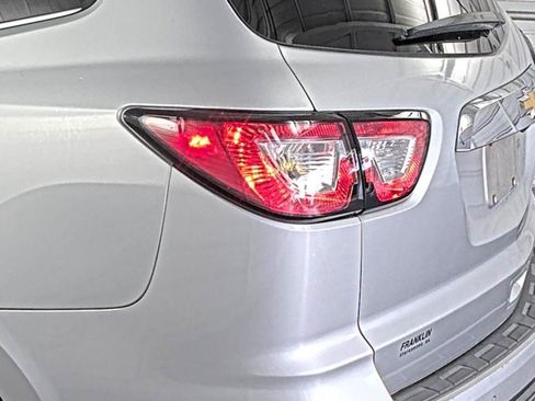 Used 2015 Chevrolet Traverse LT FWD image 8