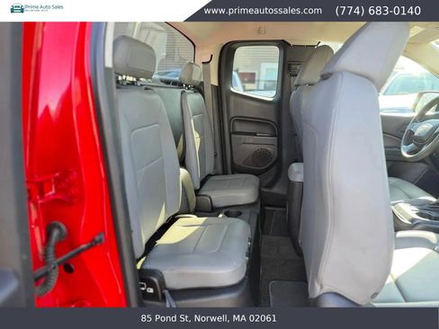 Used 2018 Chevrolet Colorado W/T AWD/4WD image 13