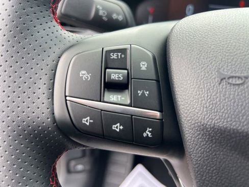 Certified 2024 Ford Escape ST-Line w/ Tech Pack #1 image 8