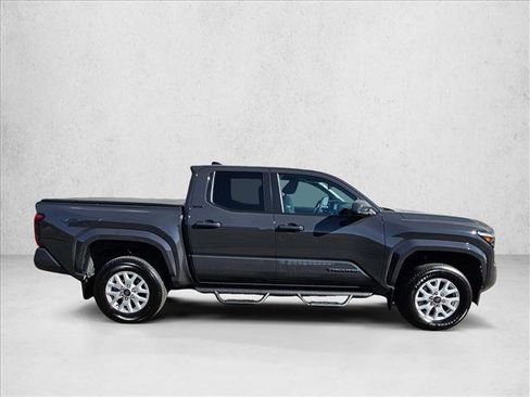 Used 2024 Toyota Tacoma SR5 image 6