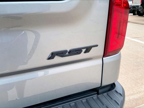 Certified 2025 Chevrolet Silverado 1500 RST RWD image 11